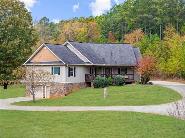 $475,000 | 1174 Gardner Spring Road Southeast