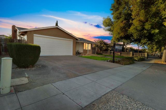 $1,450,000 | 2801 Gavilan Drive | Evergreen