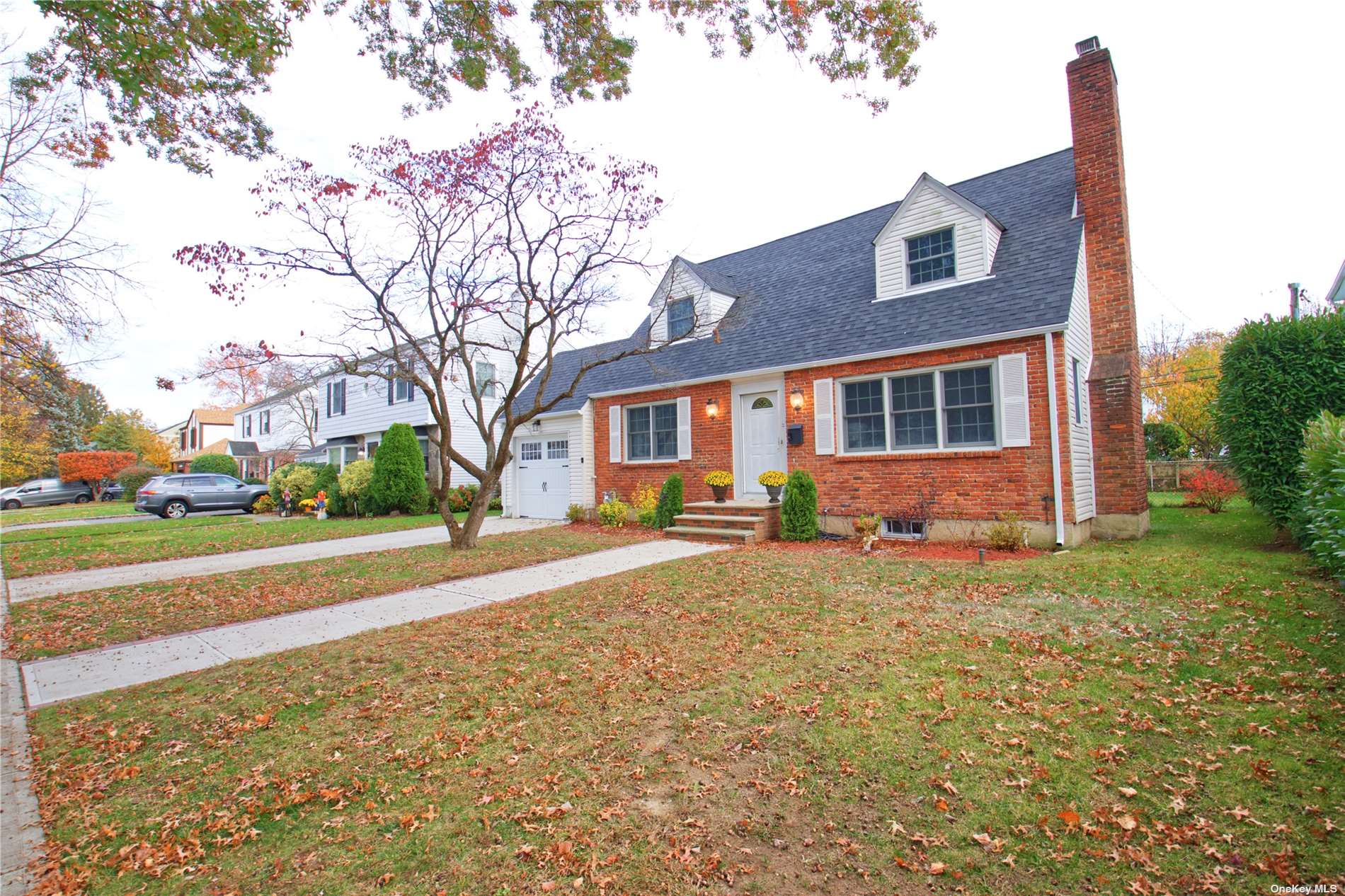 a house view with a garden space