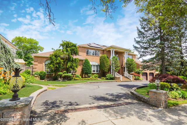 $2,399,000 | 41 Bennett Place | Annadale