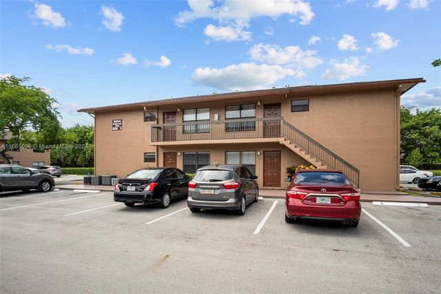 $1,950 | 10004 Winding Lake Road, Unit 104 | Welleby