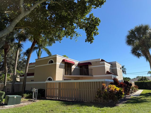 $2,500 | 4330 Village Drive, Unit A | High Point of Delray