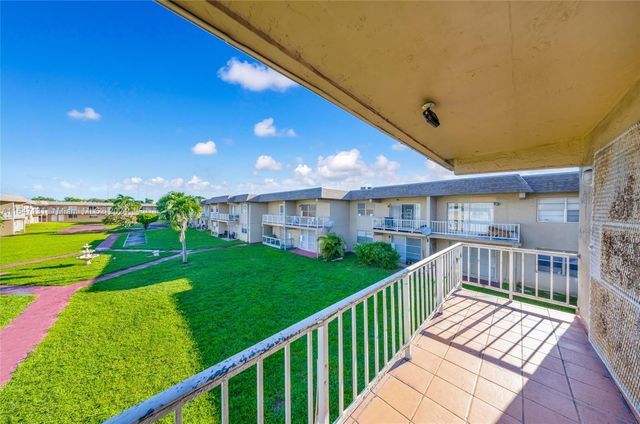 $164,000 | 301 Northwest 177th Street, Unit 201 | Norland