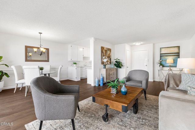 $499,000 | 2468 Mohawk Street, Unit 203 | Southeast Pasadena