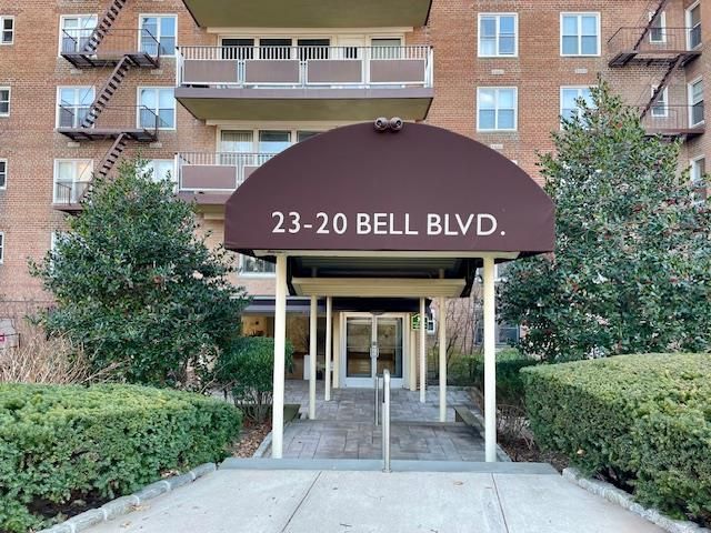 $258,888 | 23-20 Bell Boulevard, Unit 2D | Bay Terrace