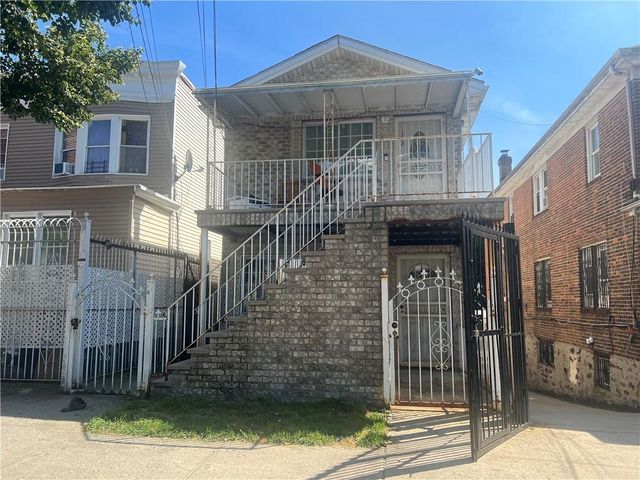 $950,000 | 1768 Gleason Avenue | Soundview-Bruckner