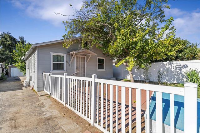 $599,000 | 833 North 4th Avenue | Upland