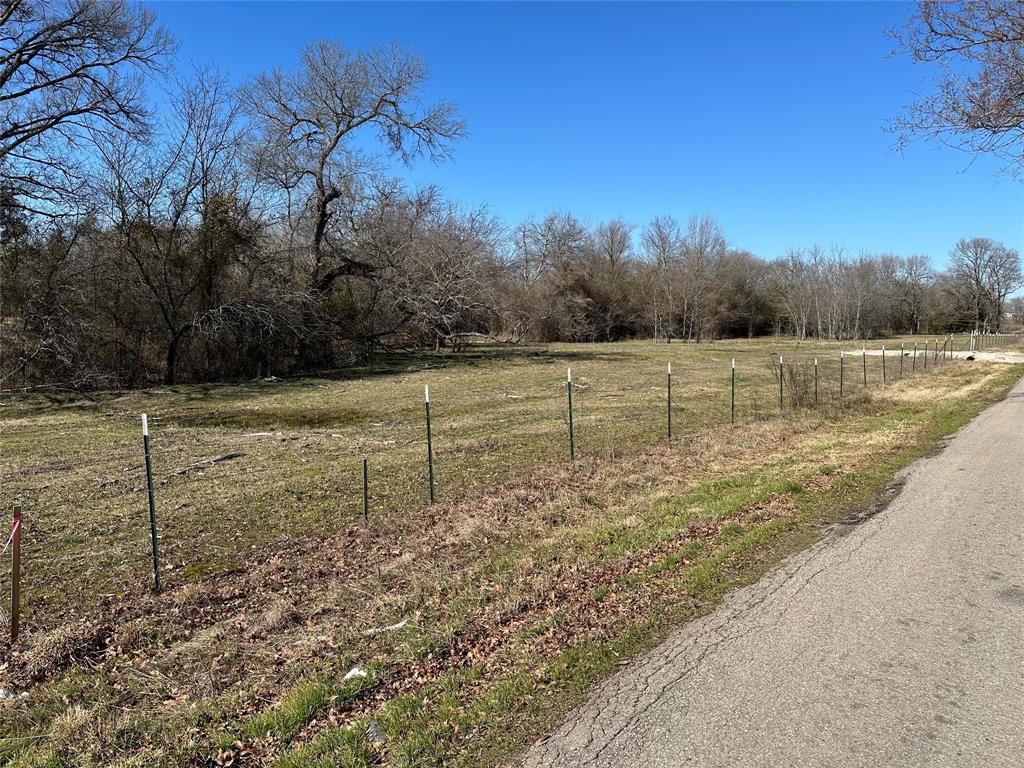 View of yard featuring a rural view