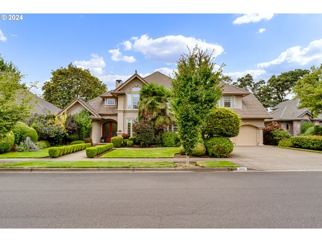 $1,195,000 | 3892 Mirror Pond Way | Northeast Eugene