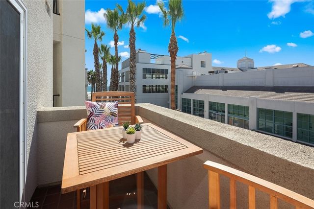 $5,500 | 200 Pacific Coast Highway, Unit 320 | West Huntington Beach