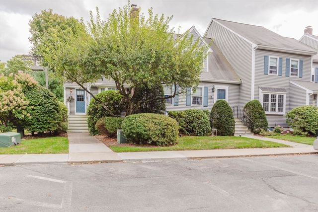 $560,000 | 42 Washington Green, Unit 42 | East Walpole