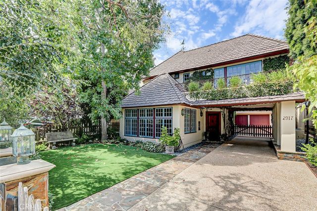 $4,350,000 | 2917 North Poinsettia Avenue | Manhattan Beach Tree