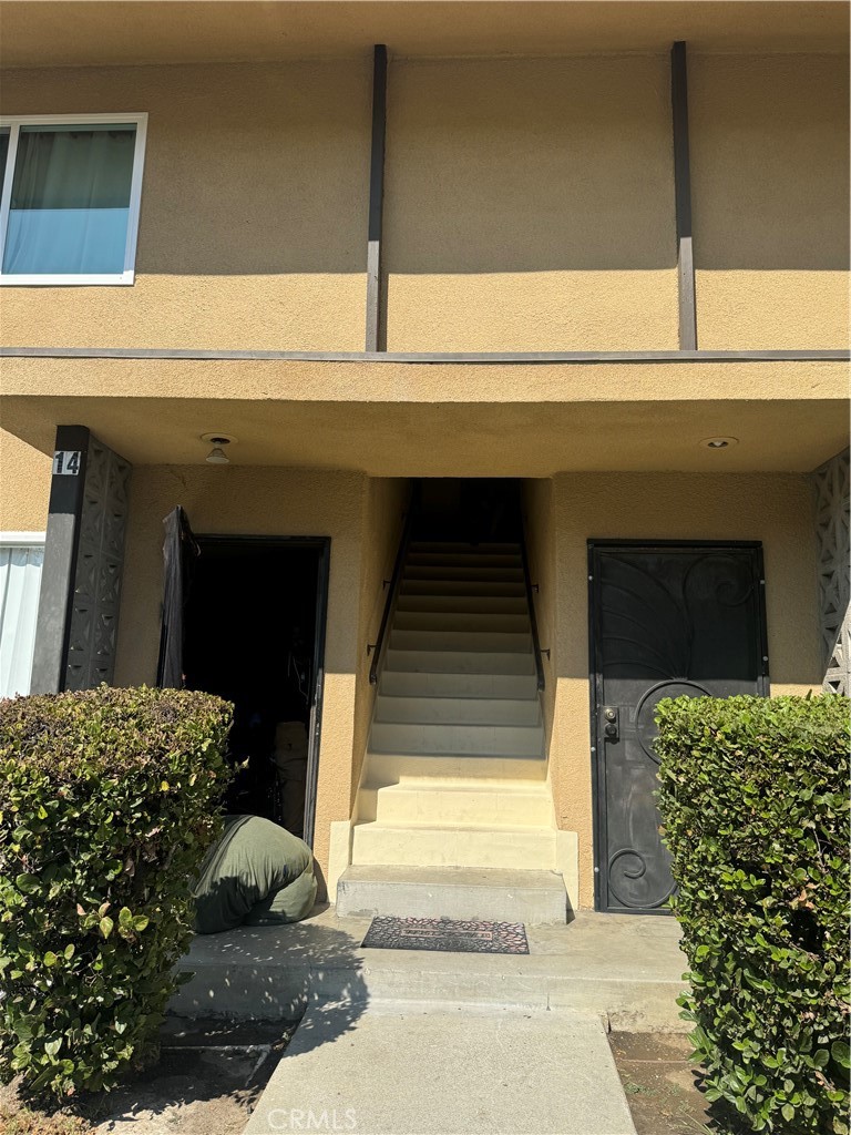 a view of entrance gate of the house