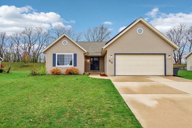 $419,000 | 512 Parkview Drive | Pioneer Heights