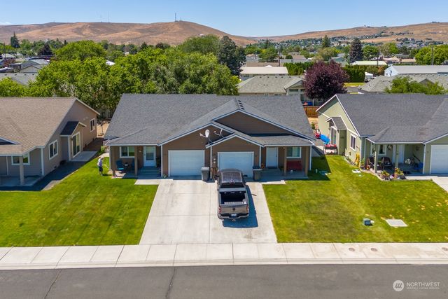 $430,000 | 23 Linda Ridge Loop | Ephrata