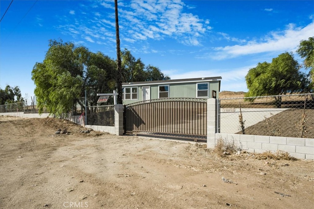 a view of backyard of house