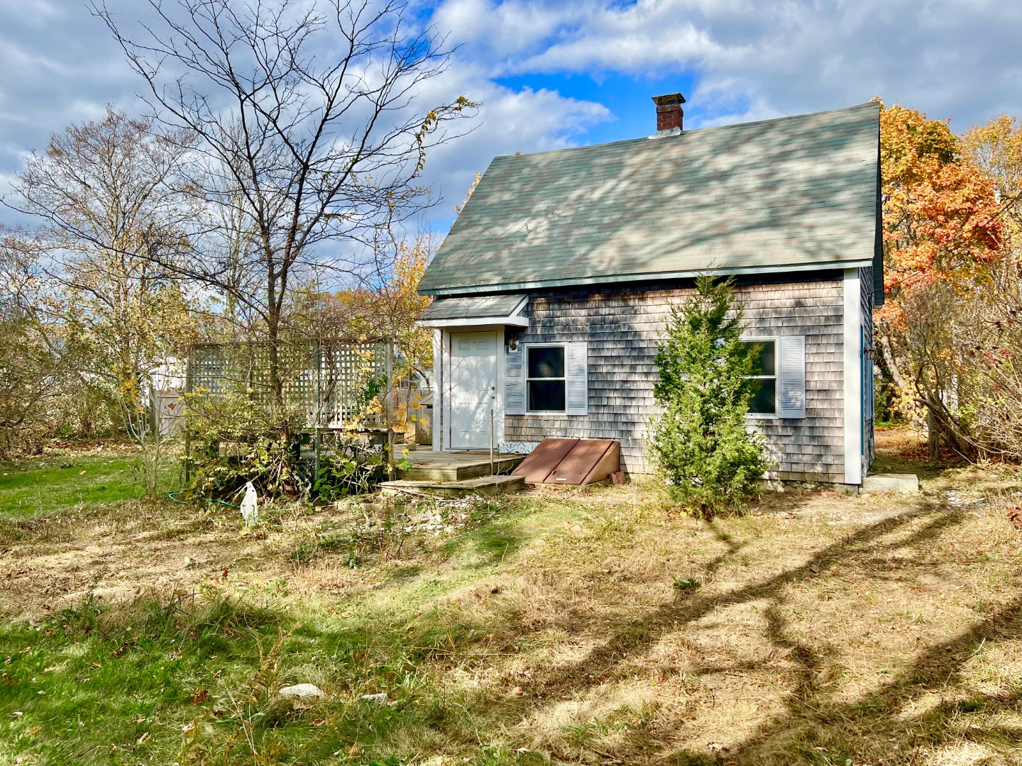 front view of house with a small yard