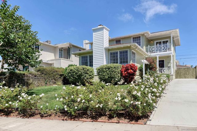 $3,495,000 | 5655 Beaumont Avenue | Bird Rock