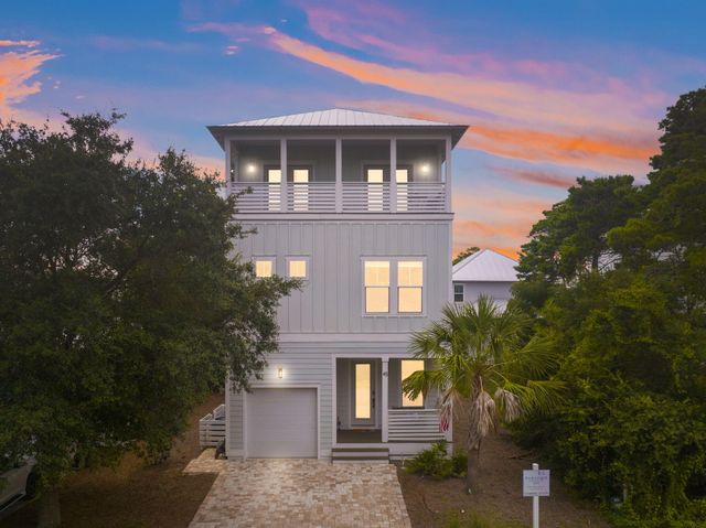 $995,000 | 45 Grande Pointe Drive | Inlet Beach