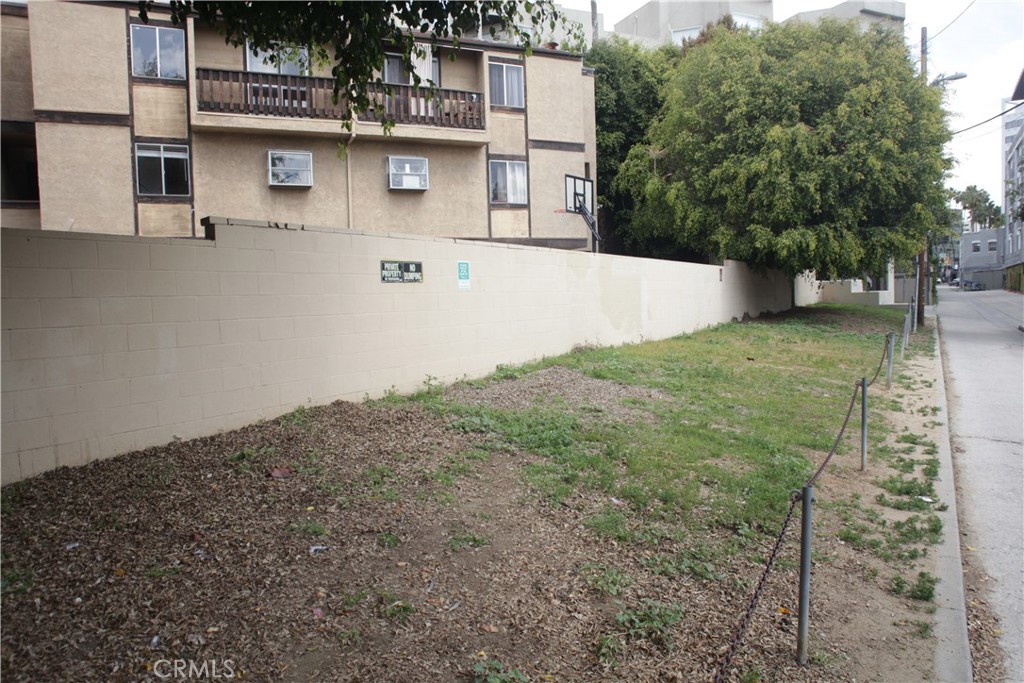 a backyard of a house