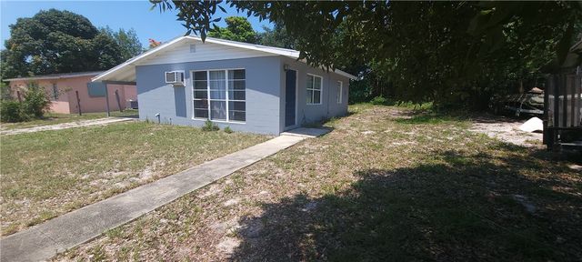 $235,000 | 412 7th Road Southwest | Whispering Palms