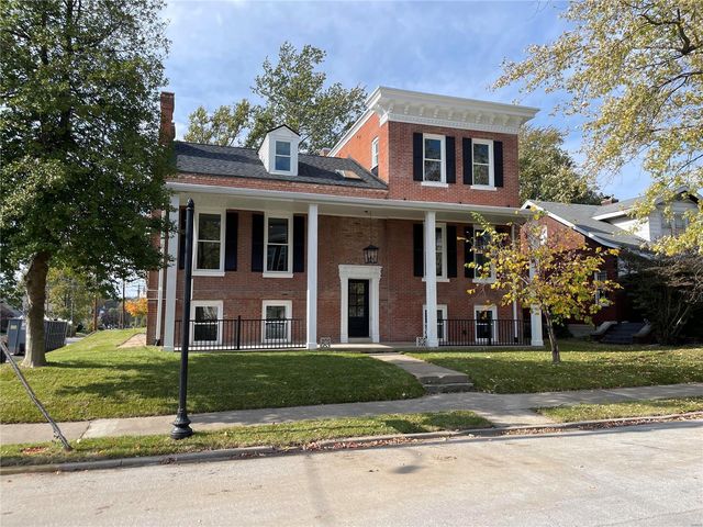 $695,000 | 401 North 6th Street | Midtown Historic District