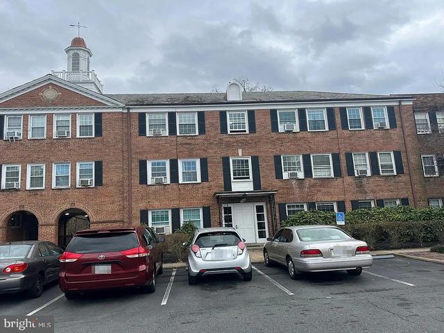 $5,000 | 5110 Columbia Pike, Unit 4 | Columbia Forest