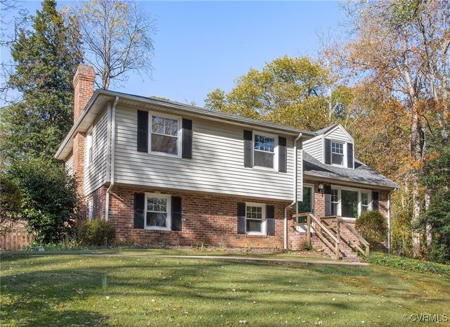 $457,500 | 8344 Candigan Circle | Bon Air