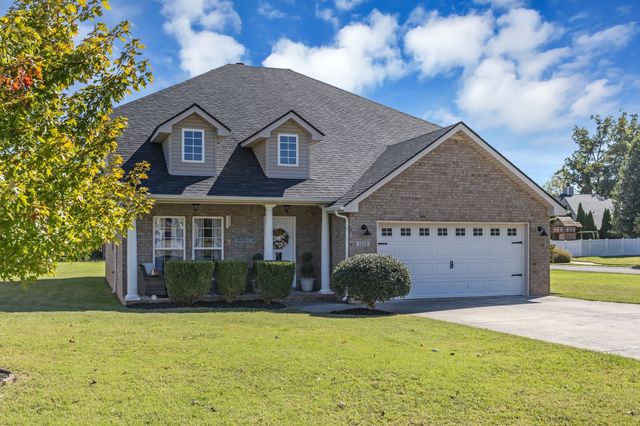 $515,900 | 1210 Timber Creek Drive | The Villages of Berkshire