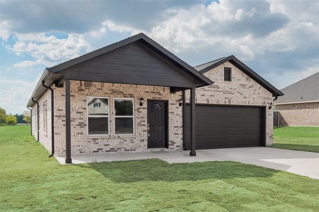 $305,000 | 424 Mesa Lone Oak Tx 75453 | Lone Oak