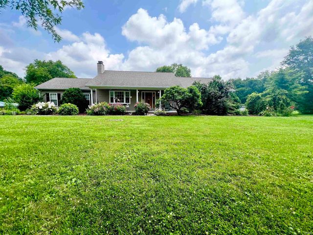 $432,900 | 22267 Highway 52 | Laurel Township - Franklin County