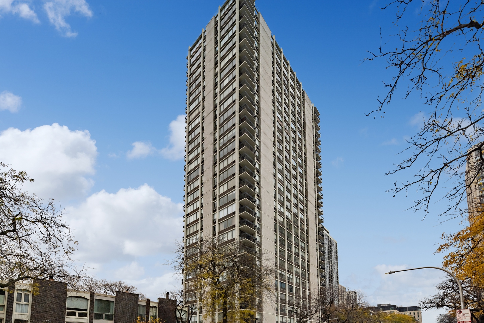 a view of a multi story building