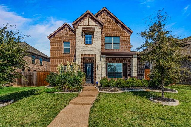 $529,900 | 1596 Mannheim Drive | Rockwall