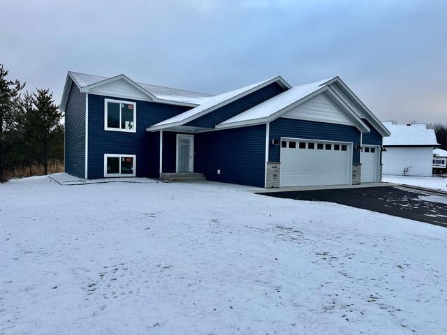 $399,900 | 11404 Andrew Street | Brainerd