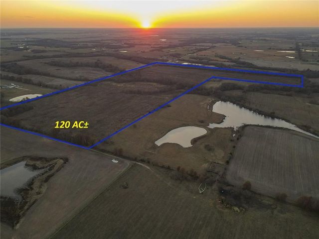 $660,000 | 758 Northwest 90th Road | Barton City Township - Barton County