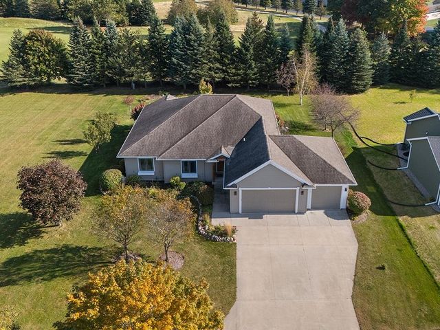 $499,500 | 1547 Foxfire Court | Waupaca