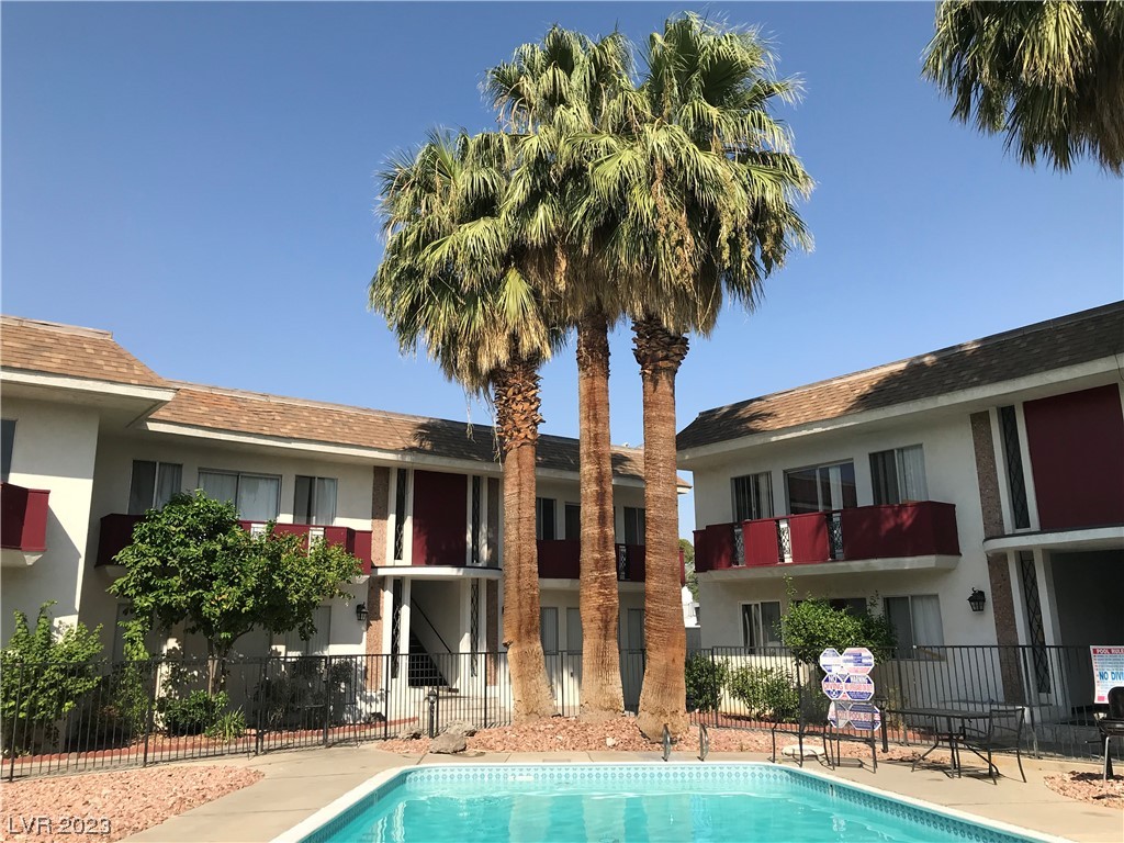 International Realty LV Corporation Apartments - 550 Elm Dr, Las Vegas, NV  89169