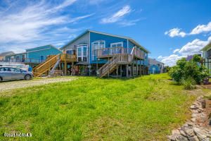 $1,895 | 211 Coastal Drive | North Topsail Beach