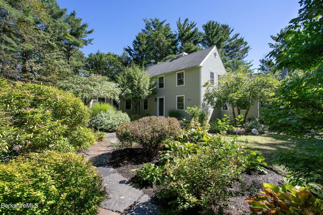 $1,195,000 | 71 East Hubbard Road | Sandisfield