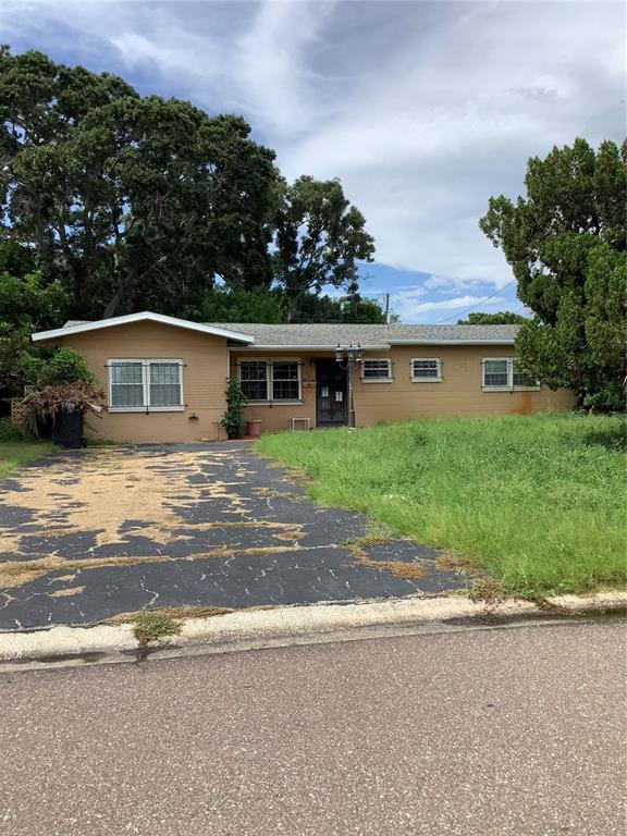 front view of house with a yard