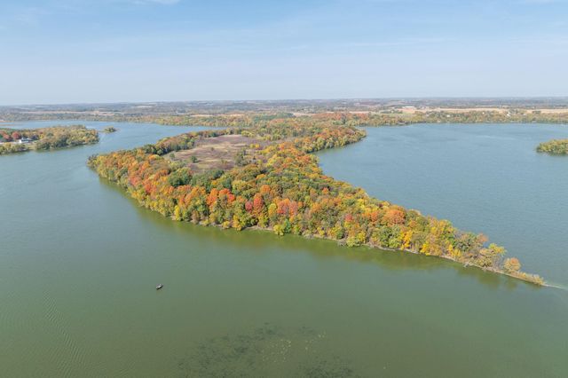 $2,300,000 | Xxx Xxx Island | Forest Township - Rice County