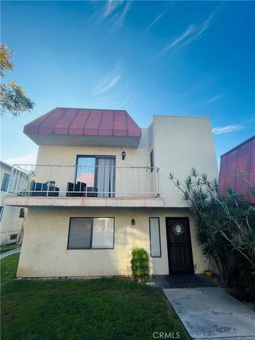 $3,300 | 9227 Florence Avenue, Unit 15 | Northeast Downey