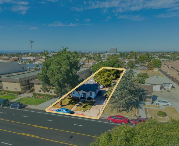 $1,100,000 | 261-63 H Street | Downtown Chula Vista