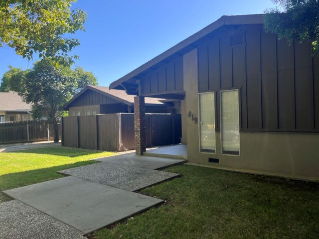 $825,000 | 419 Kimble Street | Central Modesto