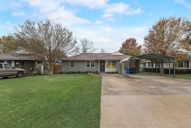 $319,900 | 1619 Parkhaven Drive | Seagoville