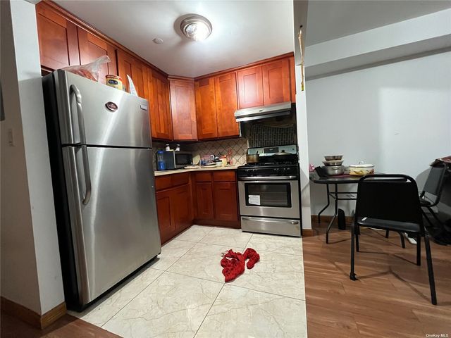 $3,300 | 37-49 81st Street, Unit 7C | Jackson Heights