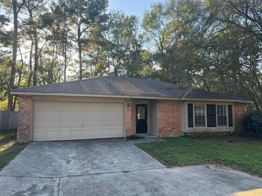 front view of house with a yard