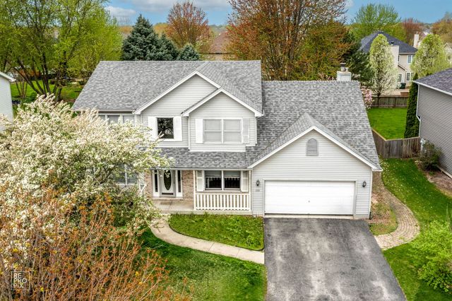 $392,500 | 235 Isleview Drive | Oswego