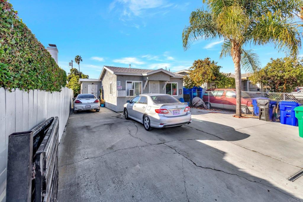 a car parked in front of a house