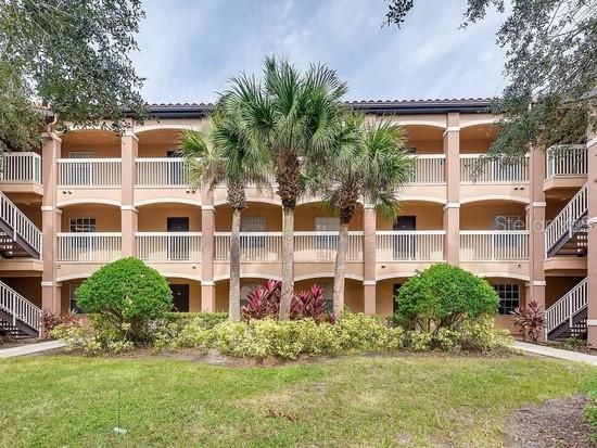 $1,800 | 14001 Fairway Island Drive, Unit 526 | Audubon Villas at Hunters Creek